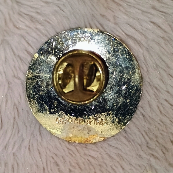 Vintage McDonald's Pins - Picture 3 of 5